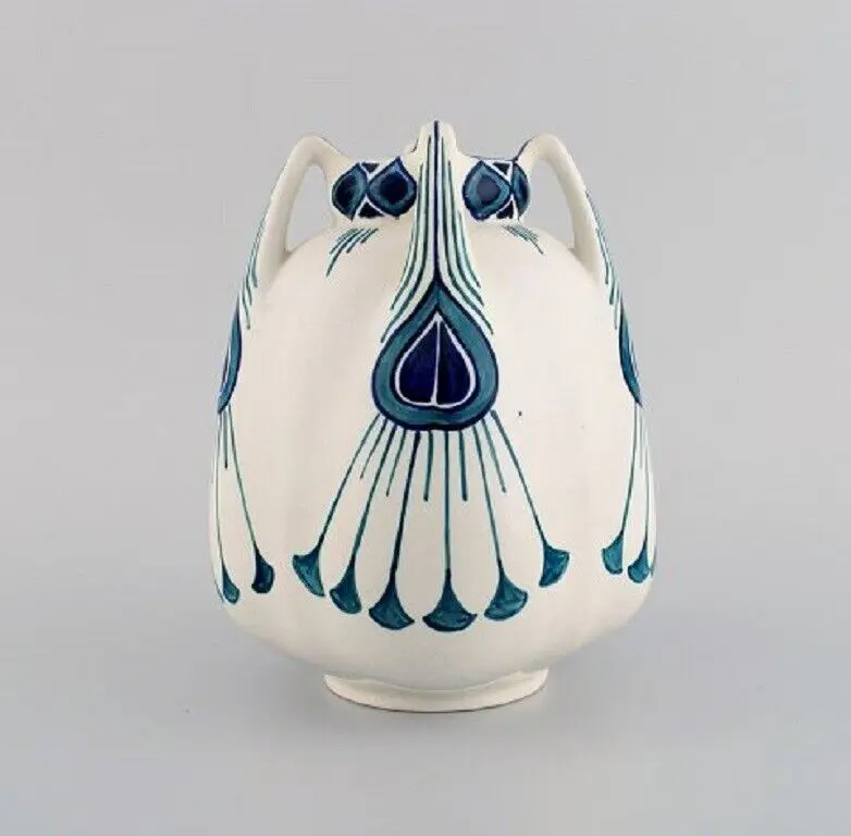 Alf Wallander für Rörstrand: Handbemalte Keramikvase mit vier Griffen