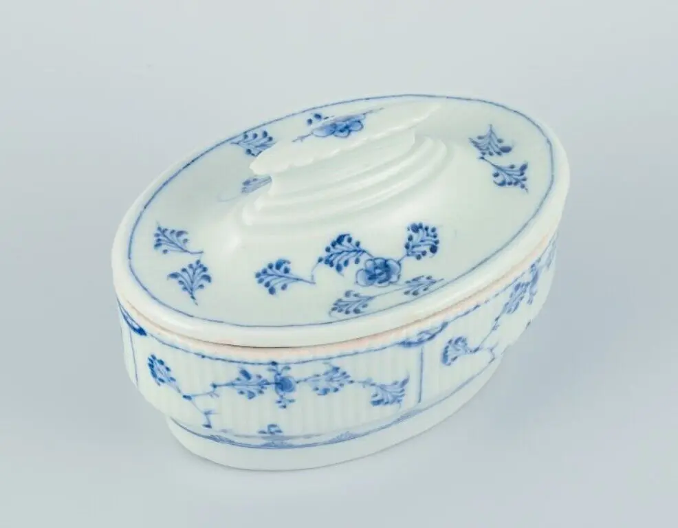 Antike Butterschale mit blauen Rillen aus königlichem Kopenhagen, circa 1820