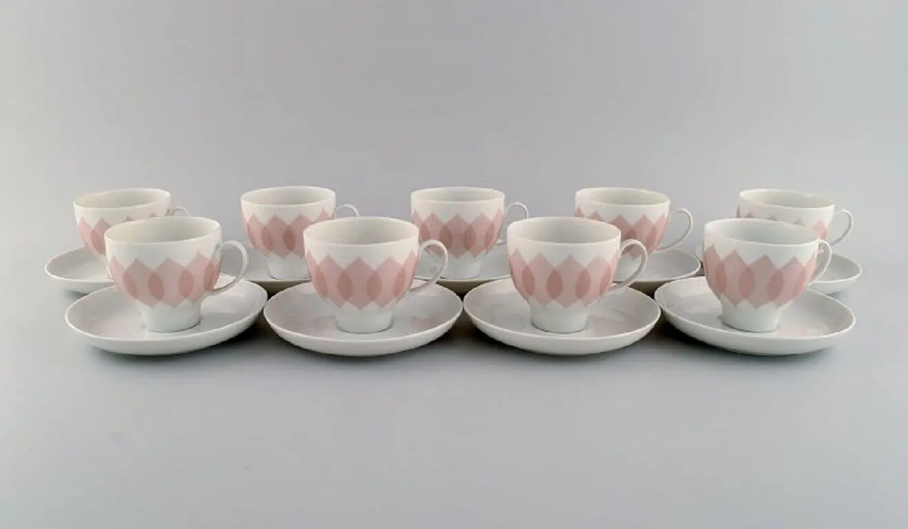 Bjørn Wiinblad für Rosenthal: Lotus Porzellanservice mit 9 Kaffeetassen und Untertassen