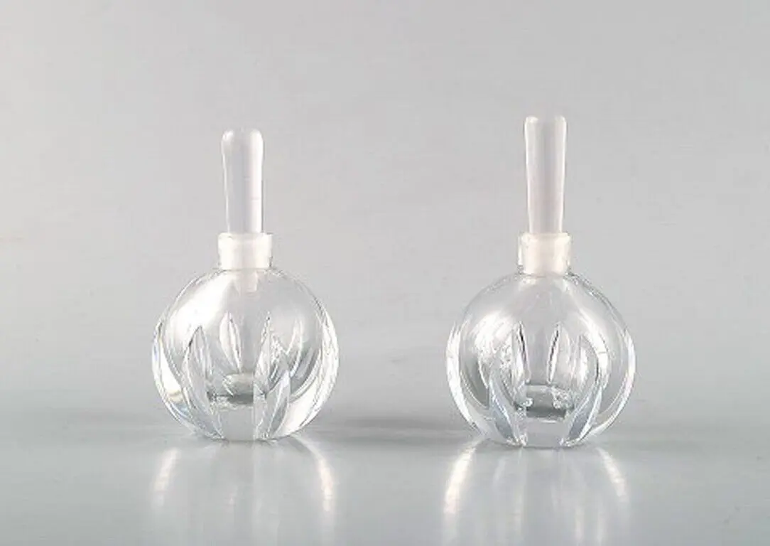 Edward Hald für Orrefors: Set aus sieben handgeblasenen Art-Deco-Flaschen