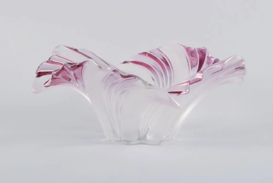 Große Schüssel aus lila, mattiertem Kunstglas – 1970er/80er Jahre