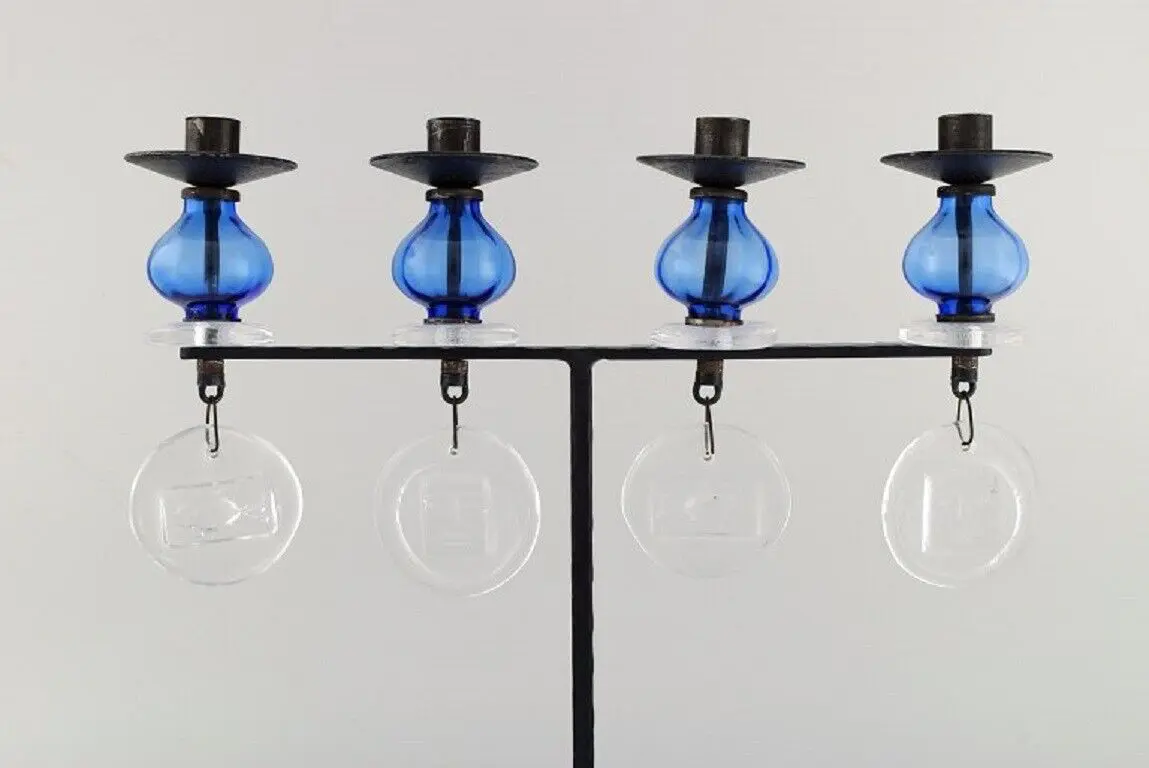 Großer Kerzenhalter aus Gusseisen mit Kunstglas von Erik Höglund für Kosta Boda