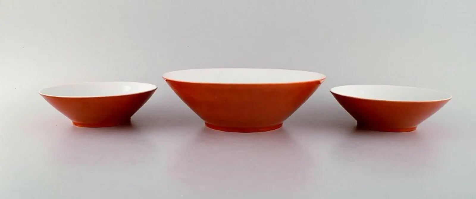 Kenji Fujita für Tackett Associates: Drei Porzellanschalen, datiert 1953-56