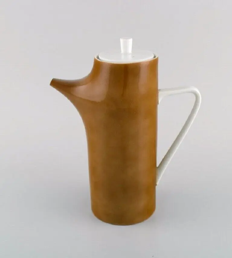 Moderne Porzellan-Kaffeekanne von Kenji Fujita für Tackett Associates