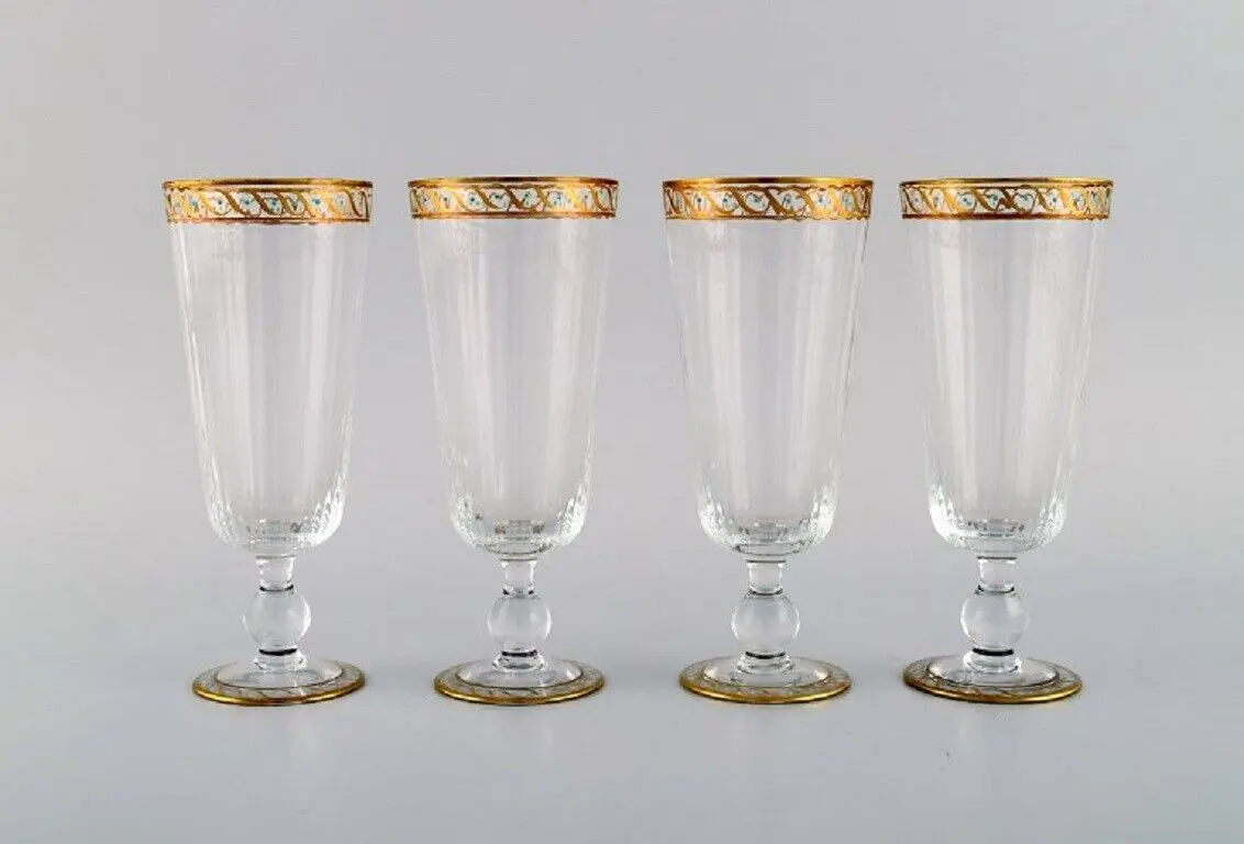 Nason & Moretti, Murano. Set von vier Champagnerflöten aus handgeblasenem Kunstglas