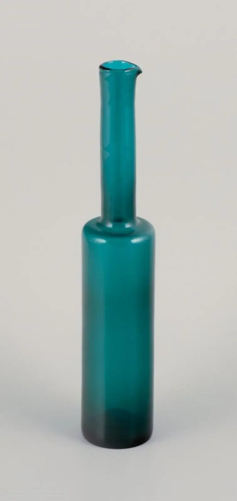Türkisfarbene Vase/Flasche aus Riihimäen Lasi, Finnland, 1960er Jahre – Kindermädchen Still