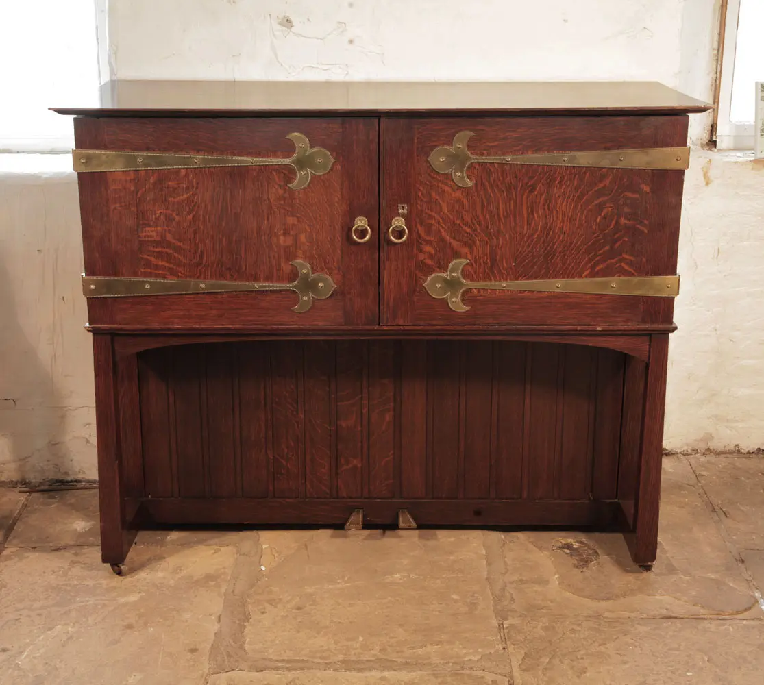 Aufrechtpiano von Broadwood