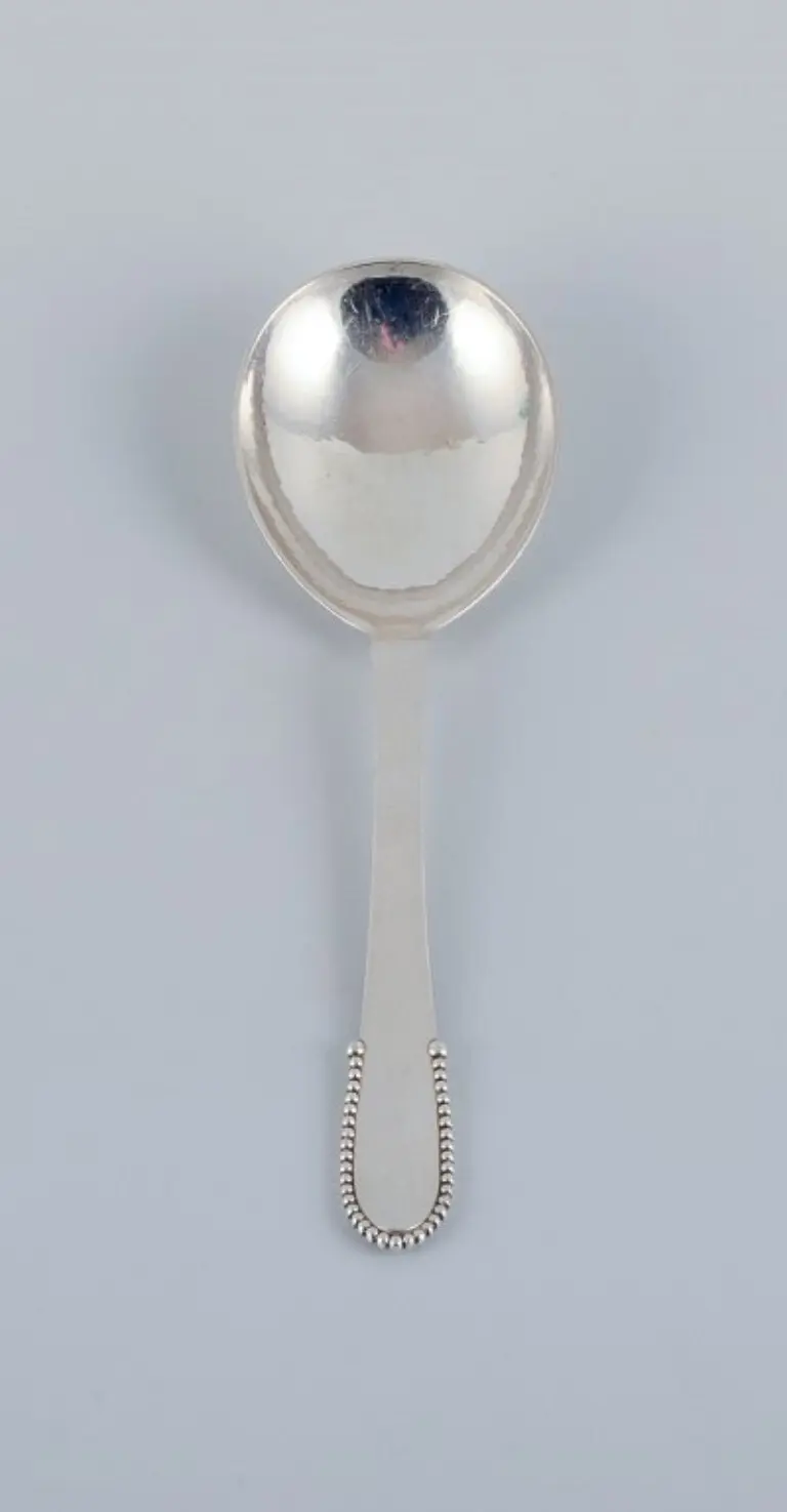 Georg Jensen Perlen. Servierlöffel aus echtem Sterlingsilber