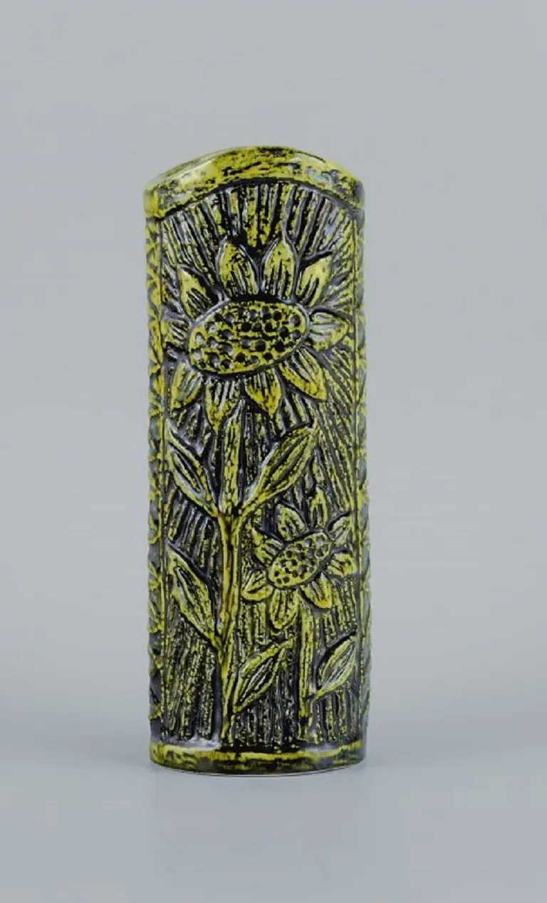 Gunnar Nylund (1904-1997) für Rörstrand: Keramische Vase mit Sonnenblumen-Motiv