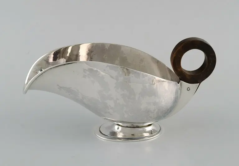 Hans Hansen, Dänemark. Art Deco Soßenkanne ausSterling Silber, 1938