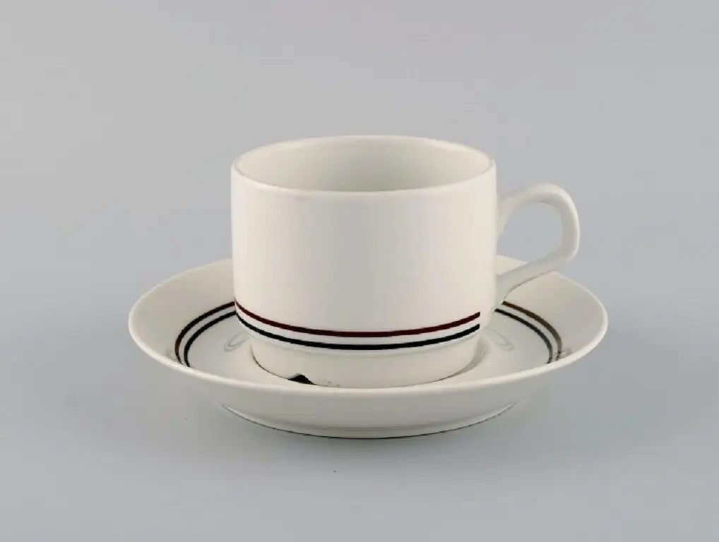 Rörstrand Kaffeetassen-Set für zwölf Personen. Schwedisches Design aus den 60er Jahren