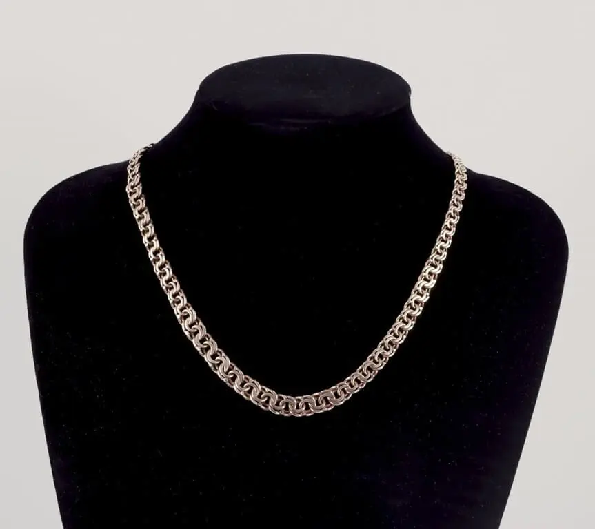 Bismark-Halskette aus 8 Karat Gold, Mitte des 20. Jahrhunderts