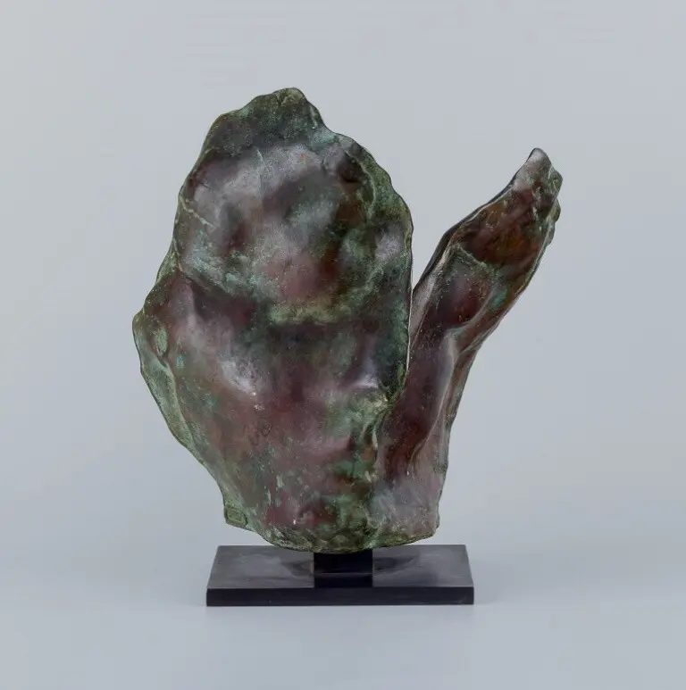 Französischer Bildhauer, doppelseitige Gesichtsfigur aus massiver Bronze auf