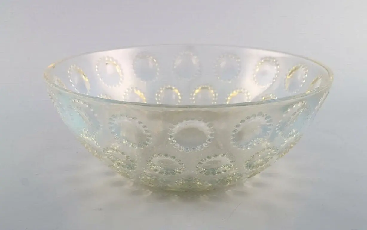 Frühe Schale 'Asters' von René Lalique aus Kunstglas, datiert vor 1945